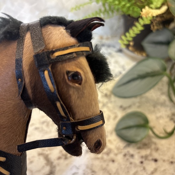 Vintage Model Horse Realistic Figure Real Hair Glass Eyes Saddle 10"‎ Tall - Picture 13 of 16